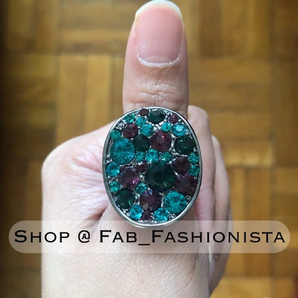 Gemstone Oval Stretch Statement Ring - Picture 4 of 10